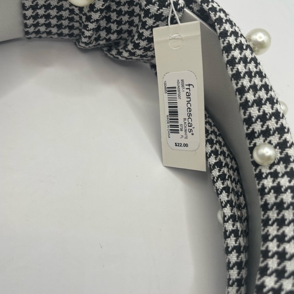New Francesca’s Houndstooth and Pearl Knotted Headband MSRP $28 - Picture 3 of 3